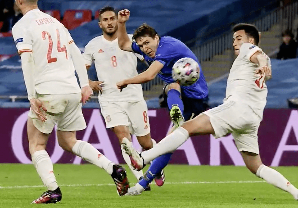 比格利亚进球，意大利击败比利时