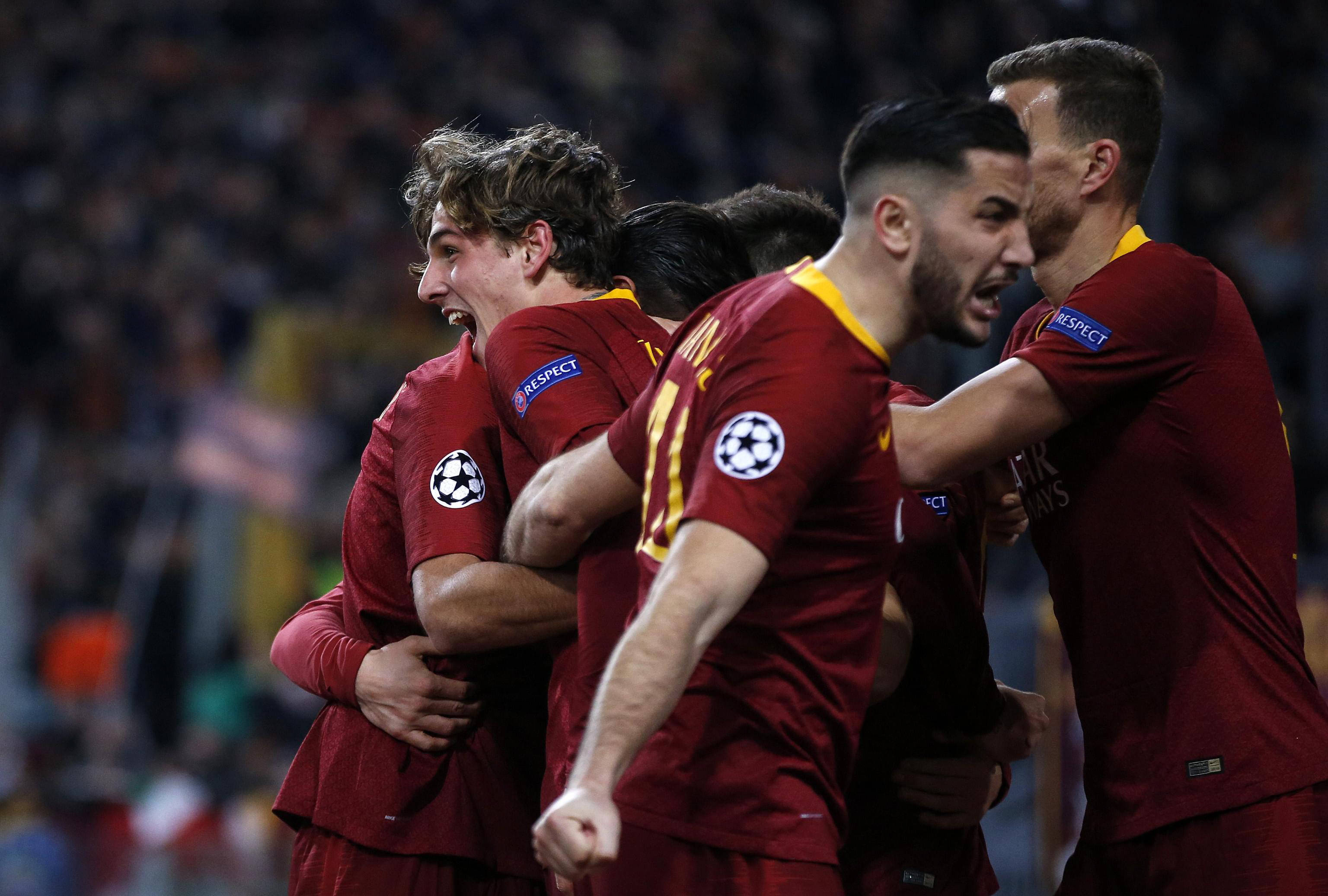 欧洲足球盛宴热情高涨，焦点对决有眼放