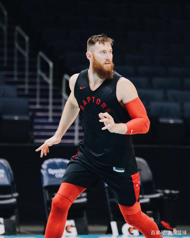 猛龙新赛季积极备战,谋求冲击总冠军 猛龙新赛季积极备战,谋求冲击总冠军