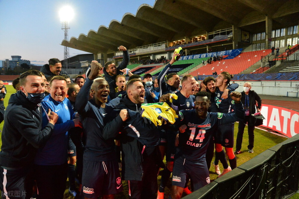 宗家利雅德球队神奇逆袭晋级