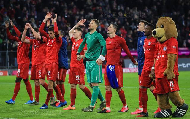 柏林联盟队实力强劲,斩获宝贵三分 柏林联盟队实力强劲,斩获宝贵三分