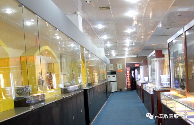 知名古董商将举办拍卖展--陈列品涵盖艺术品和文物