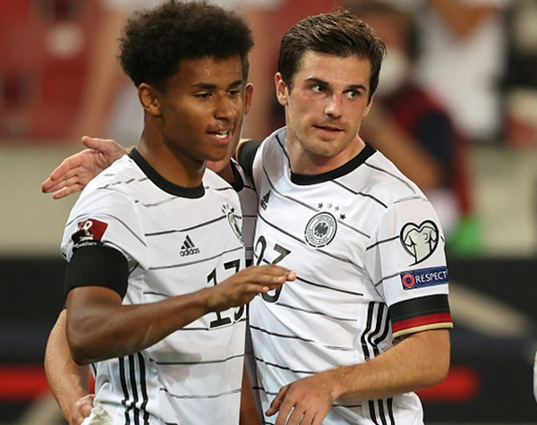 罗马尼亚全取三分，欧预赛状态回暖