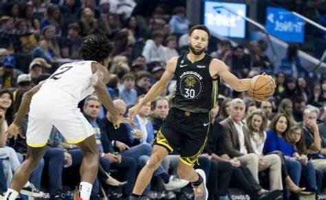 勇士大将受伤,球队战绩受影响 勇士大将受伤,球队战绩受影响